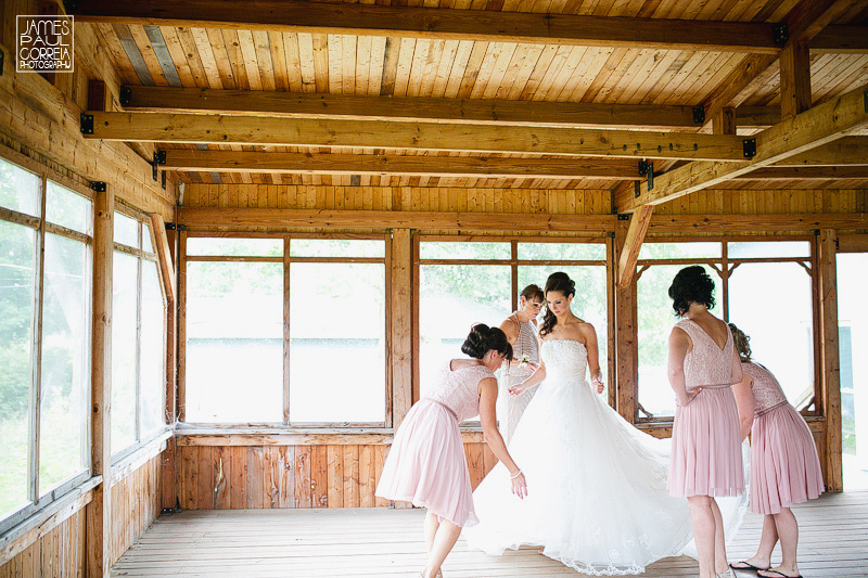 montreal wedding photography bridesmaids