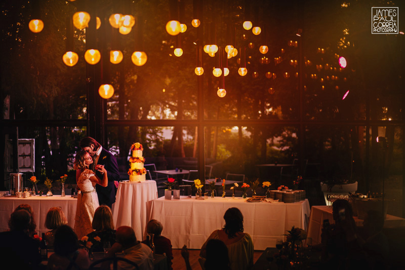 la toundra montreal wedding photographer first dance