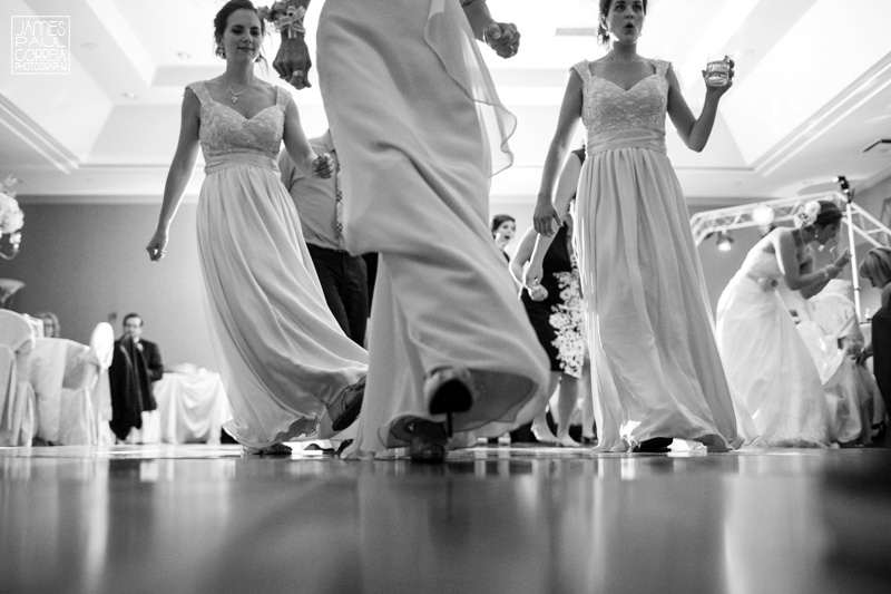 montreal wedding photographer line dancing