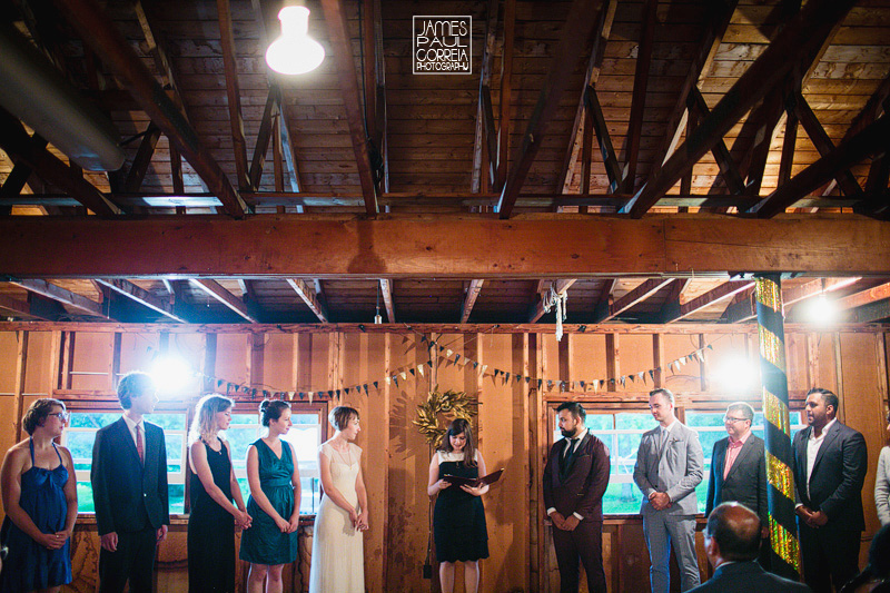 toronto barn wedding ceremony photographer